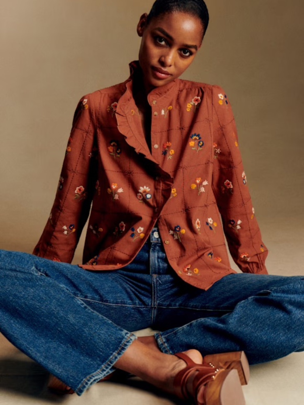 Sezane Chlo Button Down Ruffle Top Blouse Camel Embroidered Flowers 34 2
